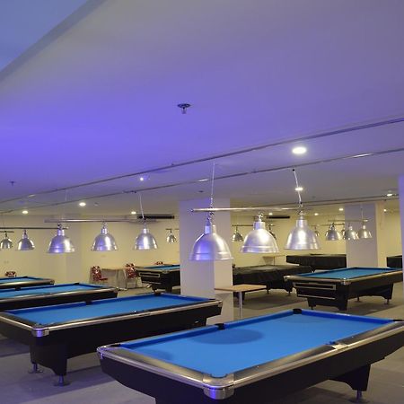 I&M Hotel Surabaya Eksteriør bilde