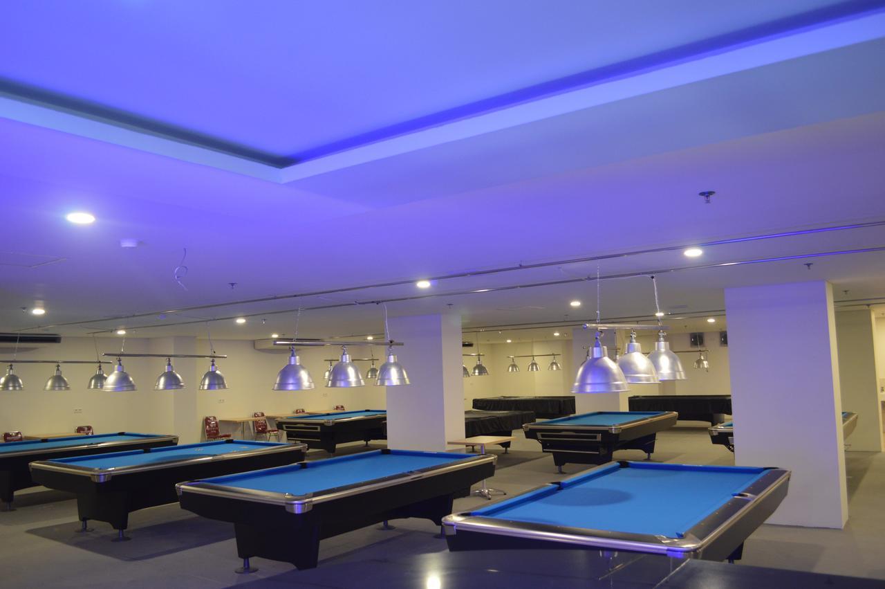 I&M Hotel Surabaya Eksteriør bilde