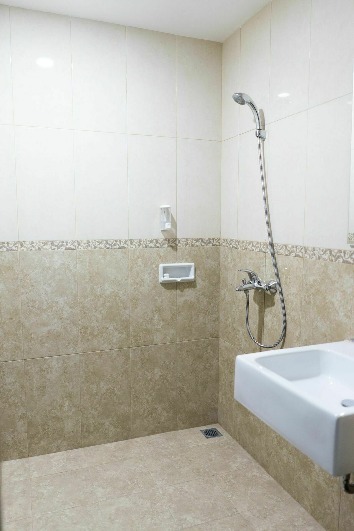 I&M Hotel Surabaya Eksteriør bilde